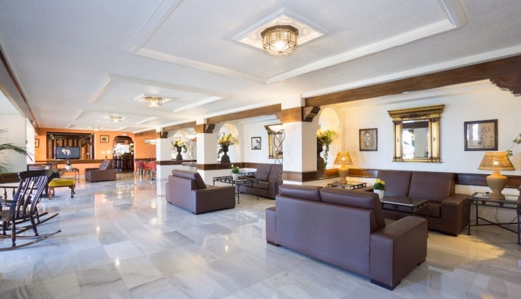 Hotel MS Tropicana