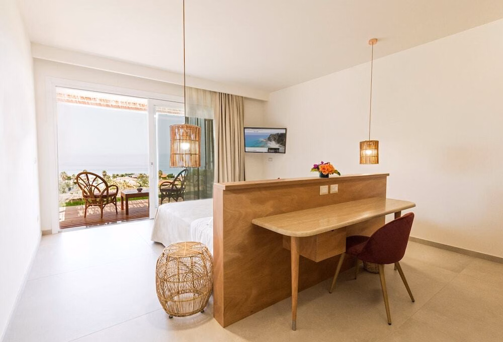 Armacera Resort