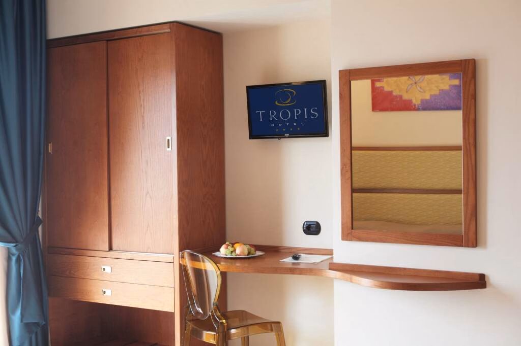 Hotel Tropis