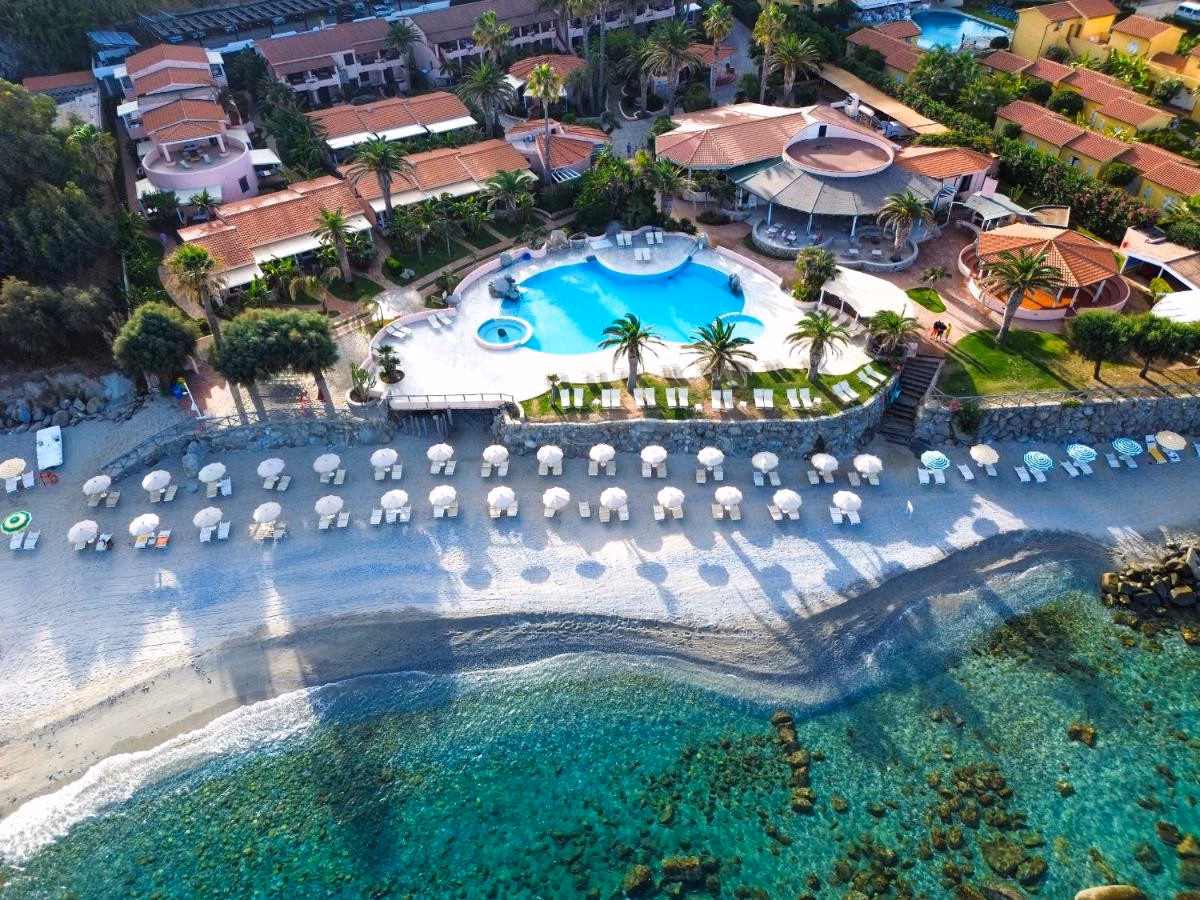 Villaggio Cala Di Volpe Hotel & Residence