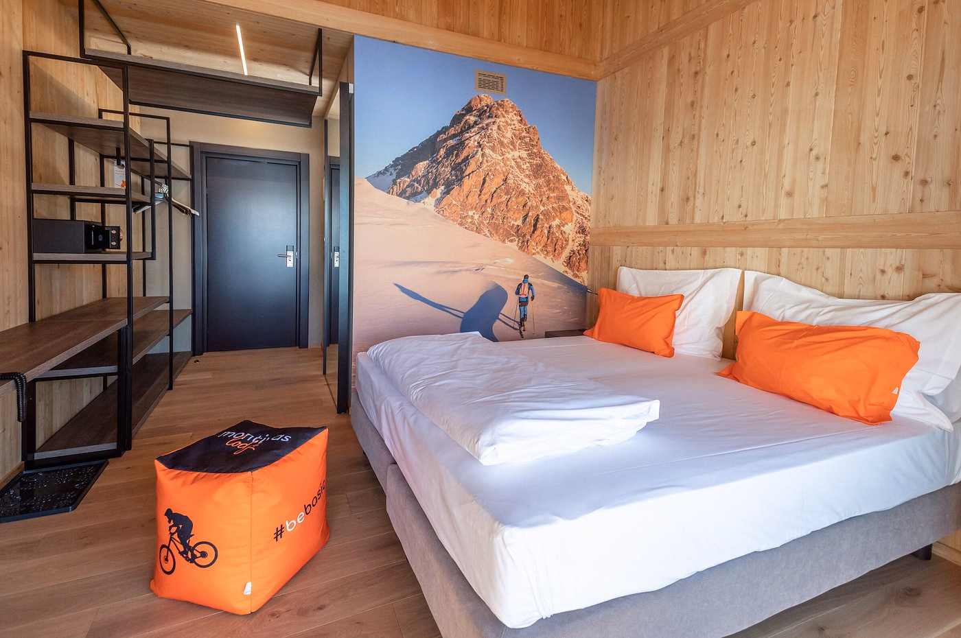 Montivas Lodge