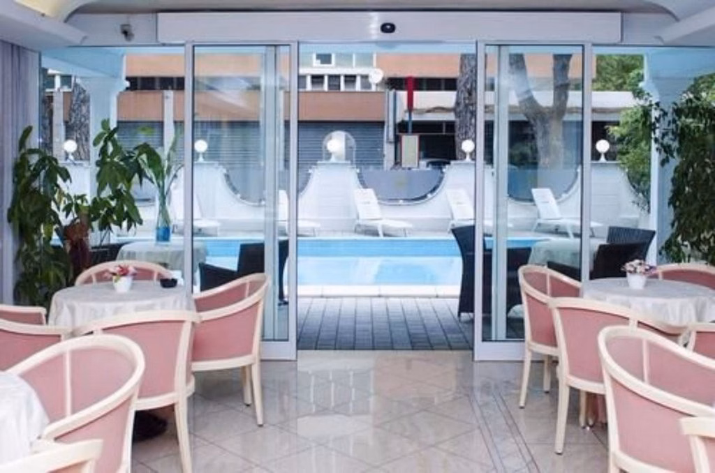 Hotel Royal Plaza