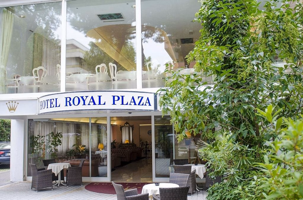 Hotel Royal Plaza