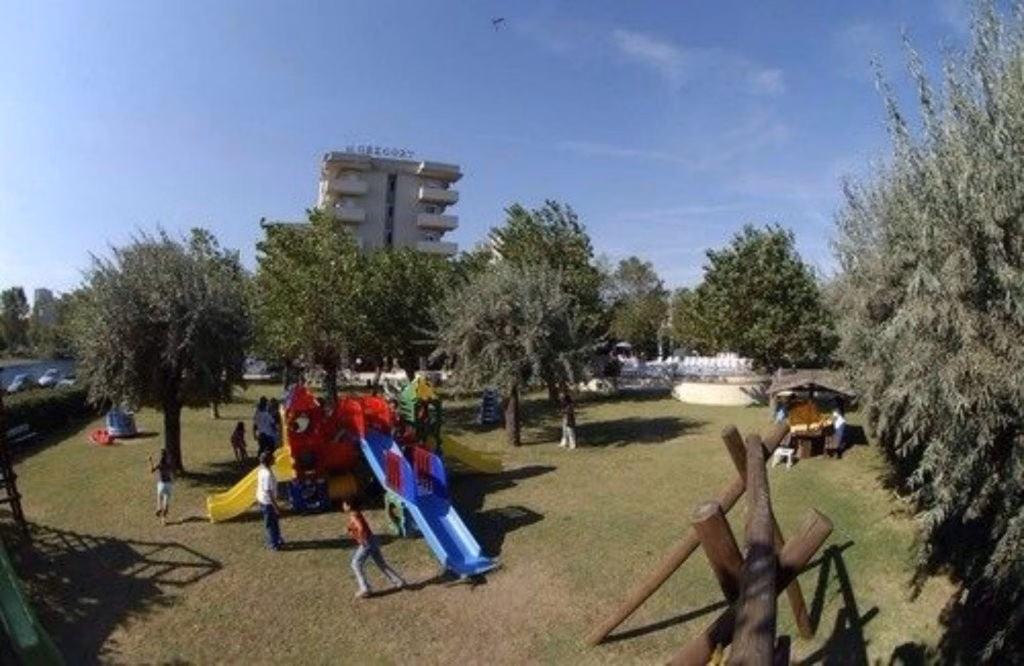 Hotel St. Gregory Park
