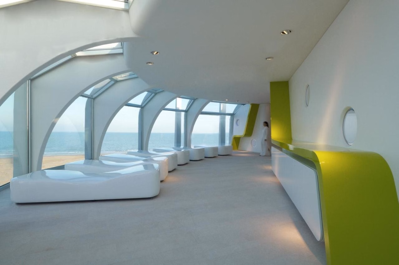 i-Suite Hotel