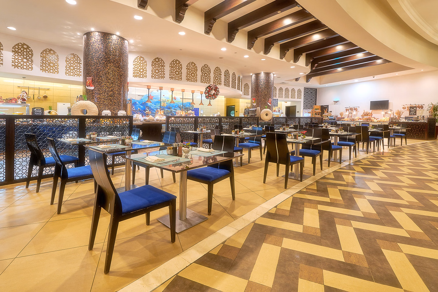Bahi Ajman Palace Hotel