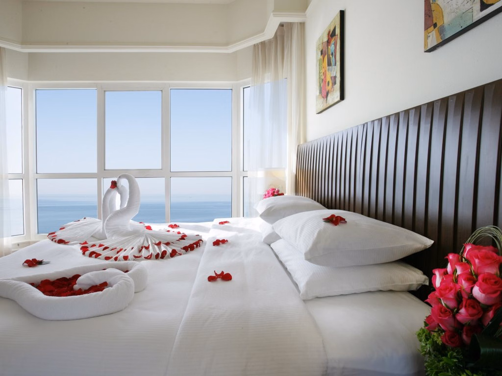 Ramada by Wyndham Beach Hotel Ajman