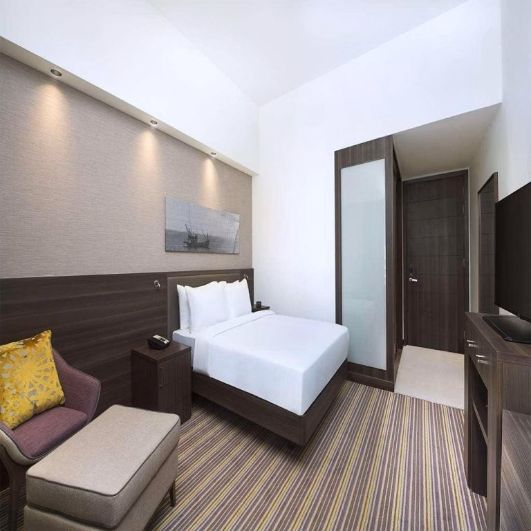 Hampton by Hilton Dubai Airport