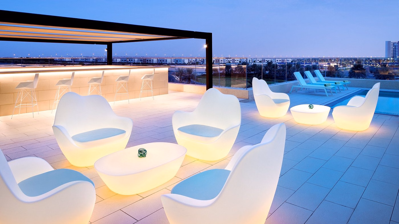 Holiday Inn Dubai Al-Maktoum Airport