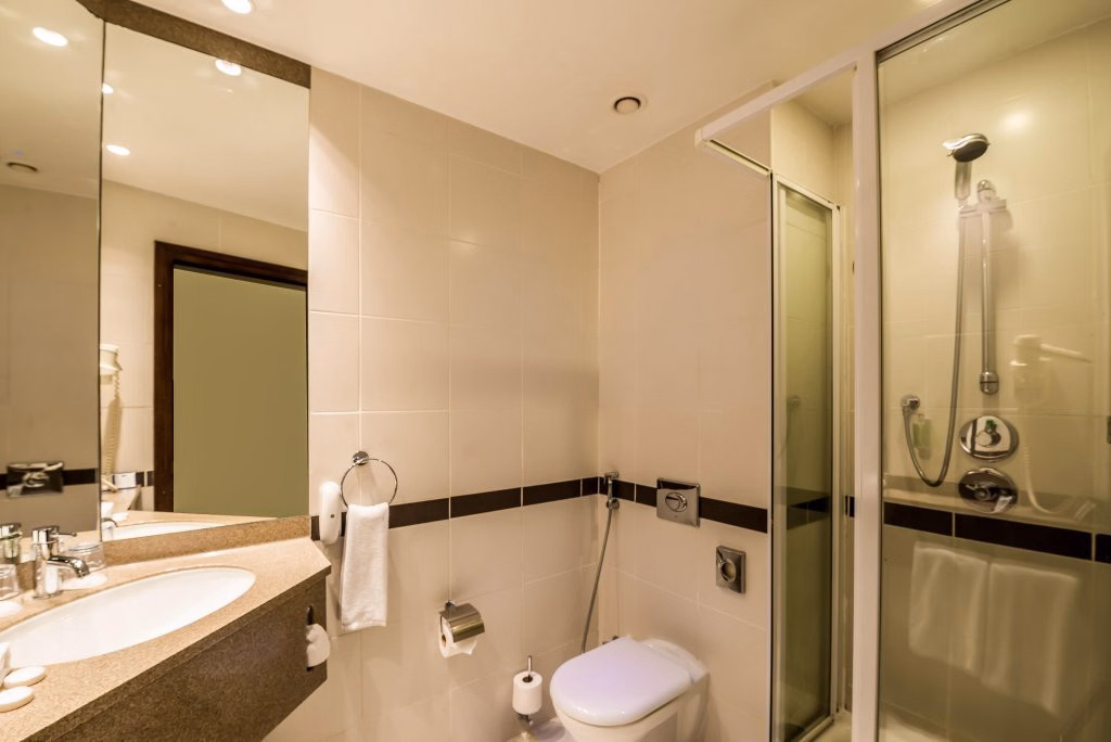 Holiday Inn Express Dubai Internet City an IHG Hotel
