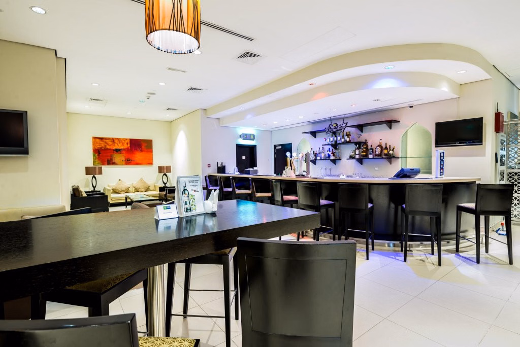 Holiday Inn Express Dubai Internet City an IHG Hotel