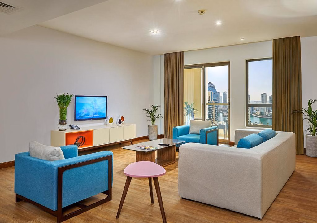 Ramada Hotel & Suites by Wyndham JBR