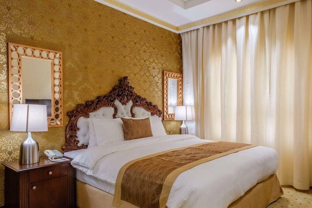 Crystal Plaza Al Majaz Hotel