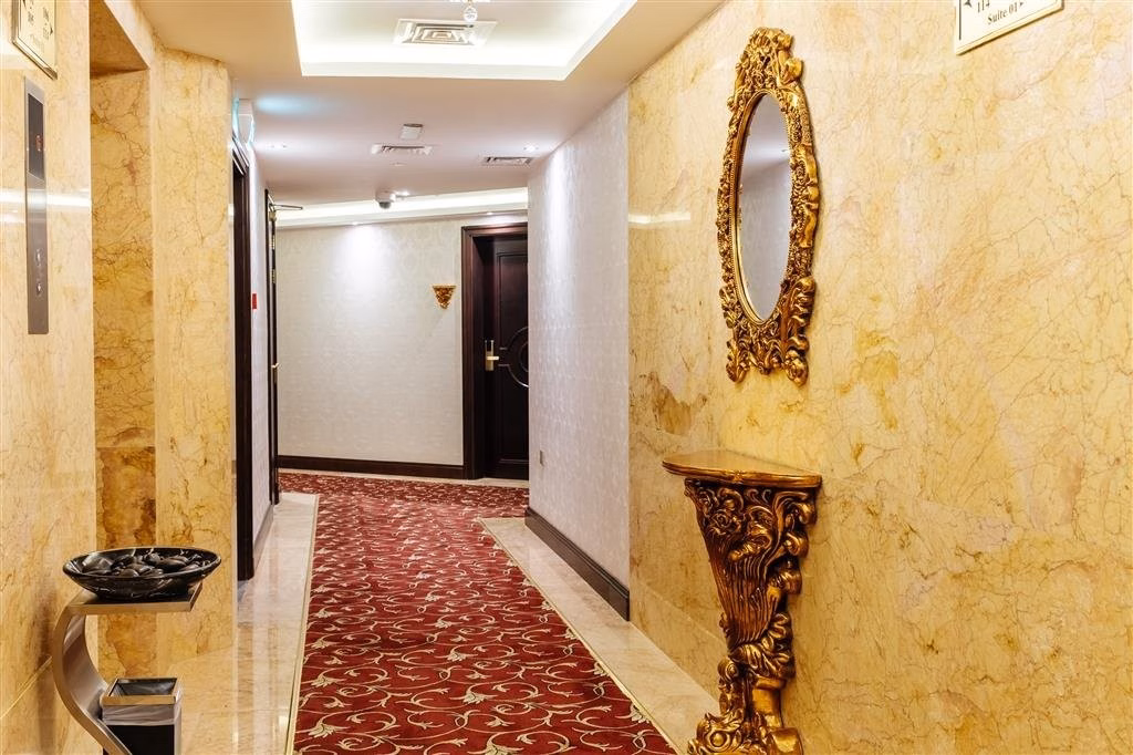 Crystal Plaza Al Majaz Hotel