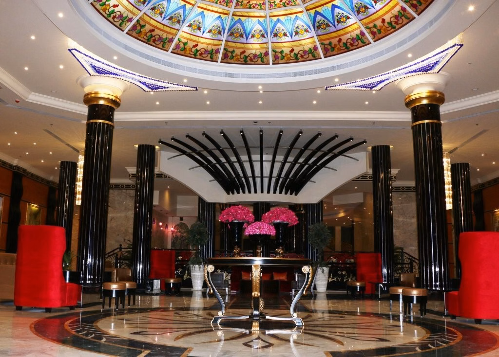 Red Castle Hotel