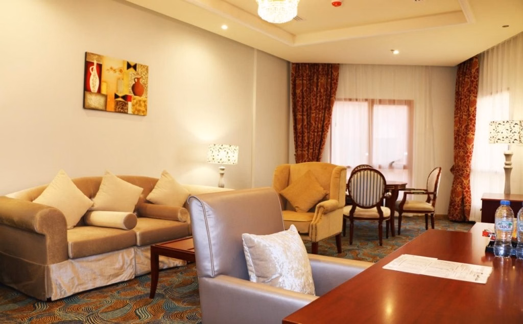 Red Castle Hotel