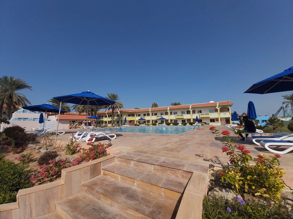 Flamingo Beach Resort