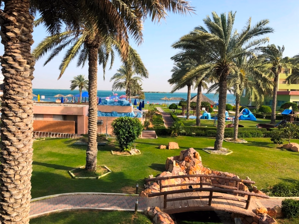 Flamingo Beach Resort