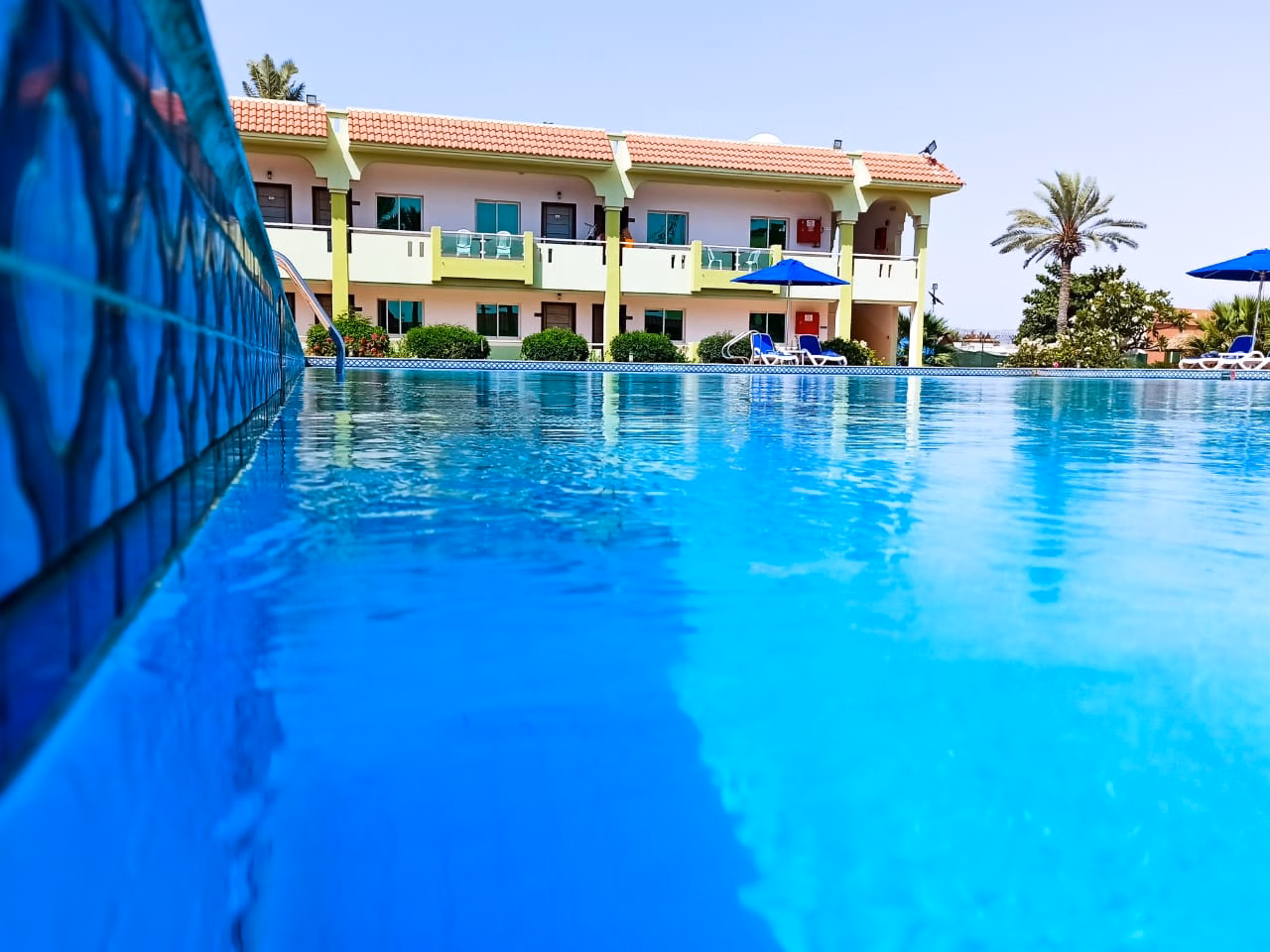 Flamingo Beach Resort