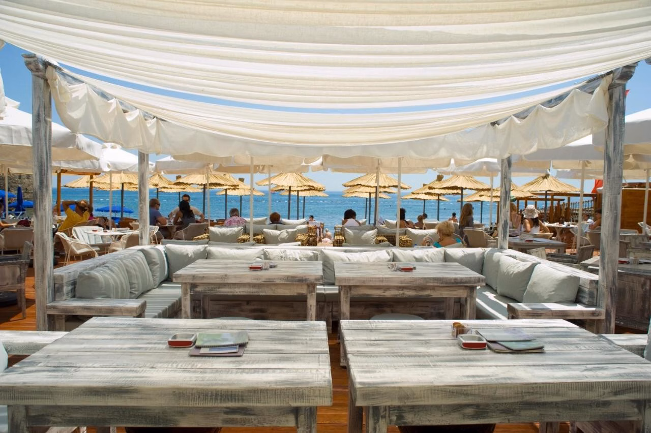 Astoria Hotel Budva - Montenegro