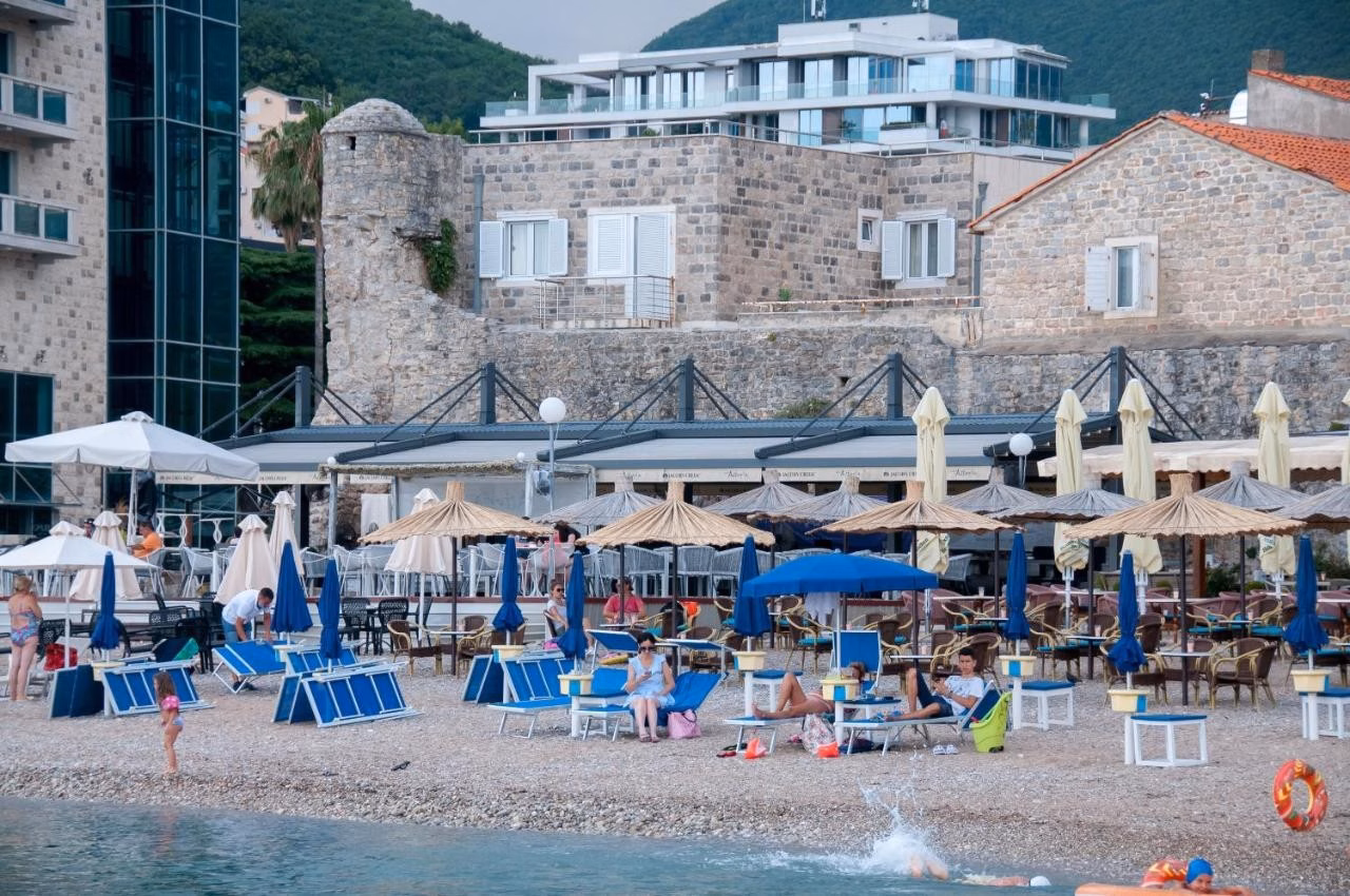 Astoria Hotel Budva - Montenegro