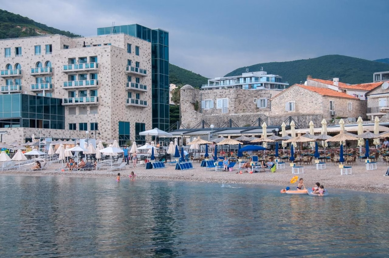 Astoria Hotel Budva - Montenegro