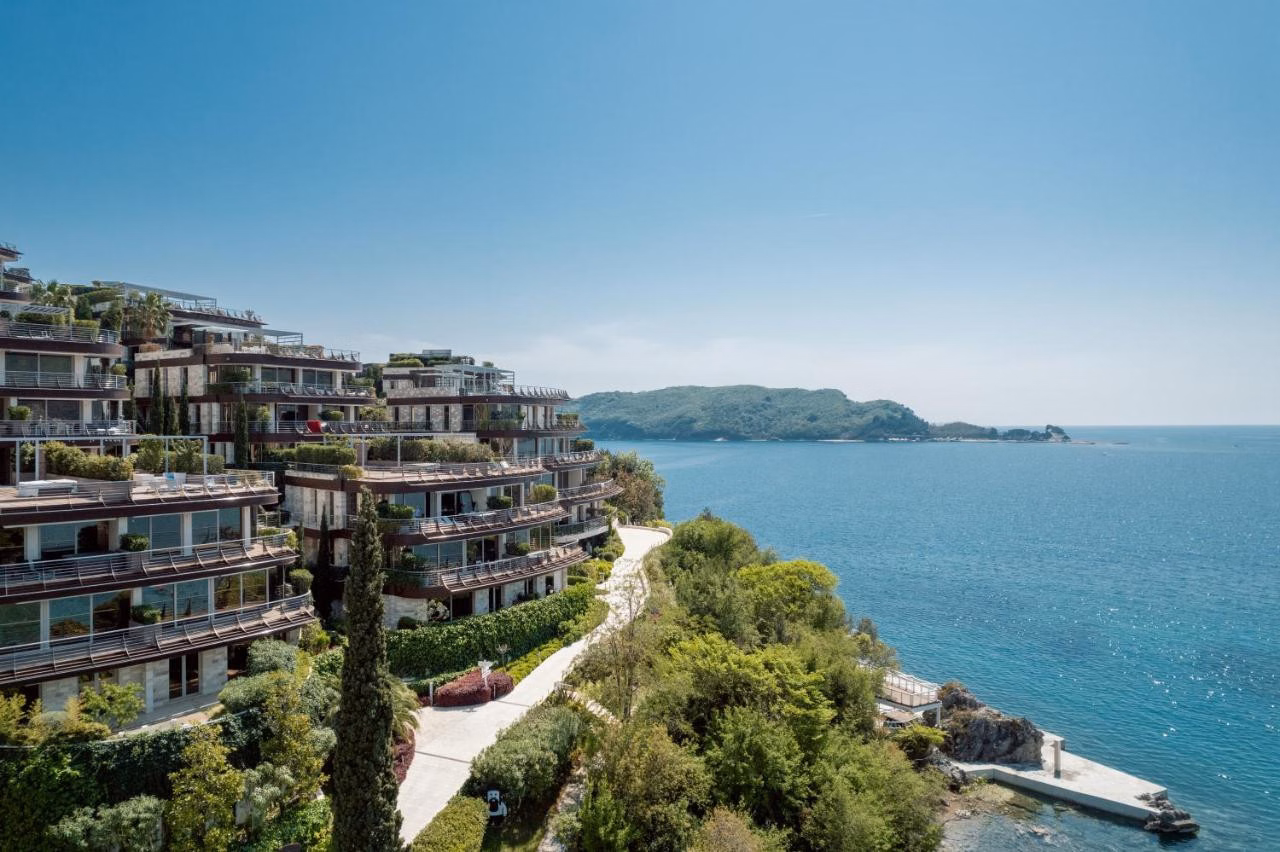 Dukley Hotel & Resort