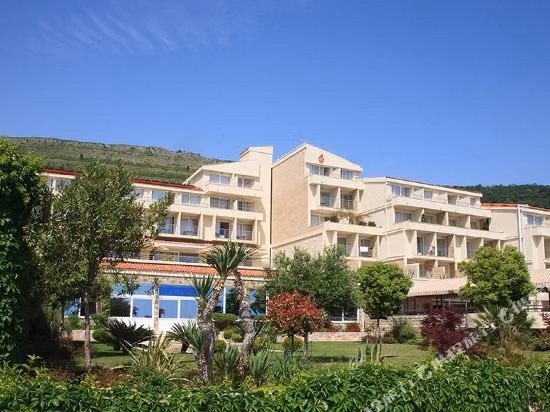 Hotel Slovenska Plaza Complex