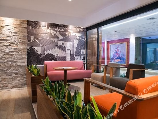 Hotel Slovenska Plaza Complex