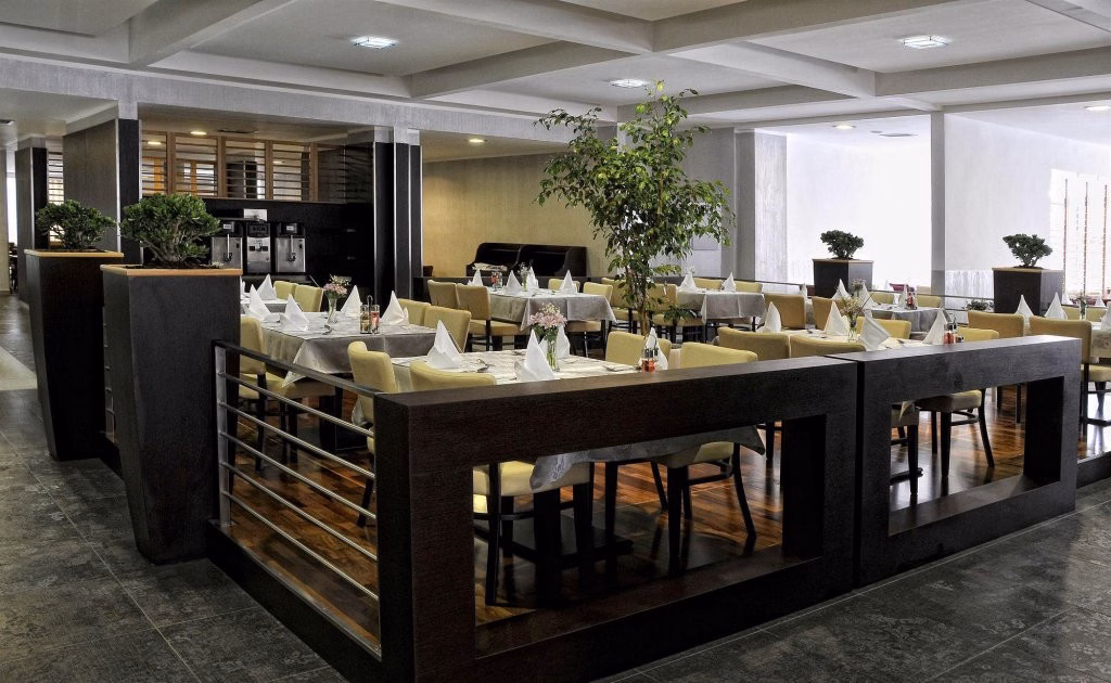 Hotel Tara