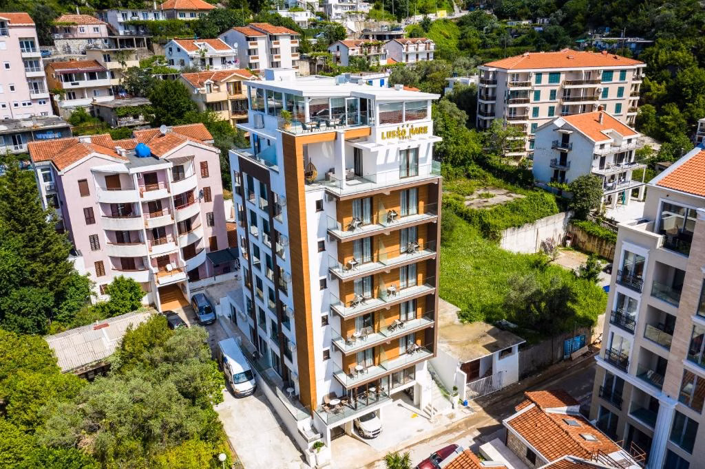 Lusso Mare Hotel