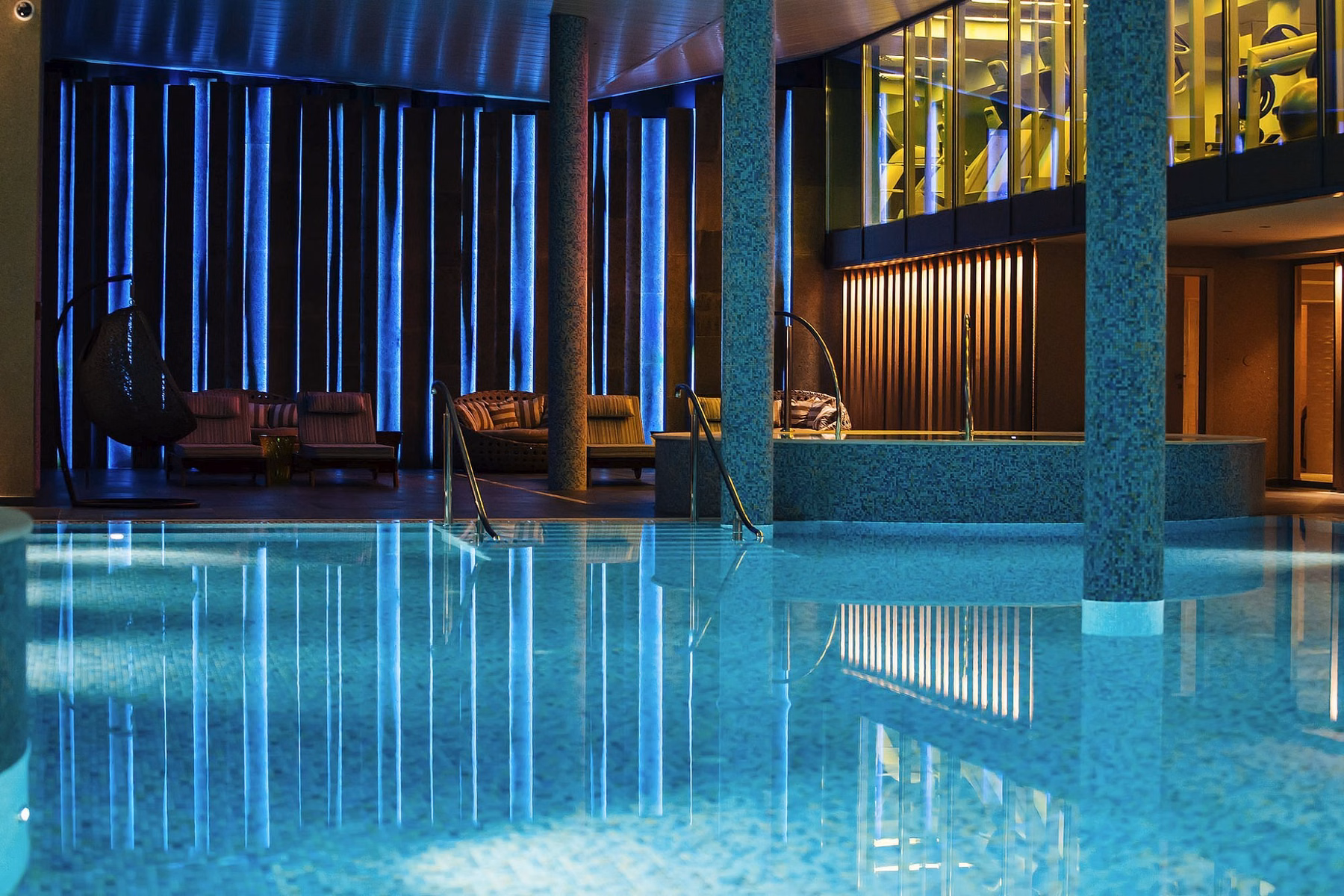 Maestral Resort & Casino