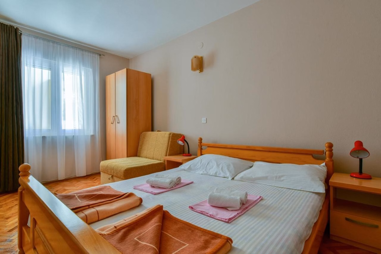 Apartments Srzentic