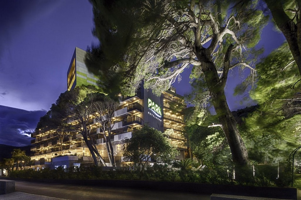 Carine Hotel Park