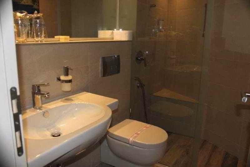 Castellastva Hotel