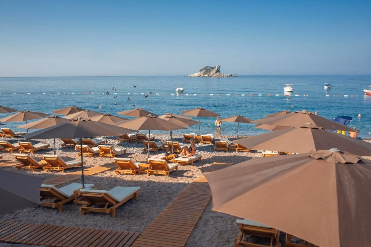 Riva by Aycon Hotel