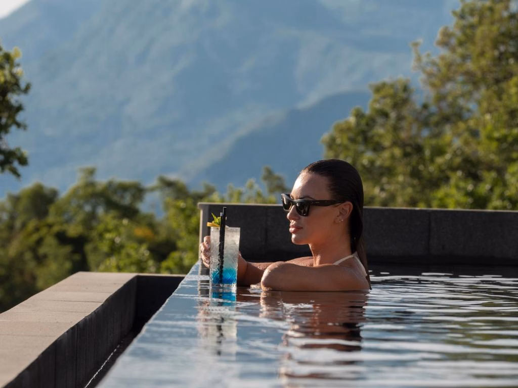 Vivid Blue Serenity Resort Hotel
