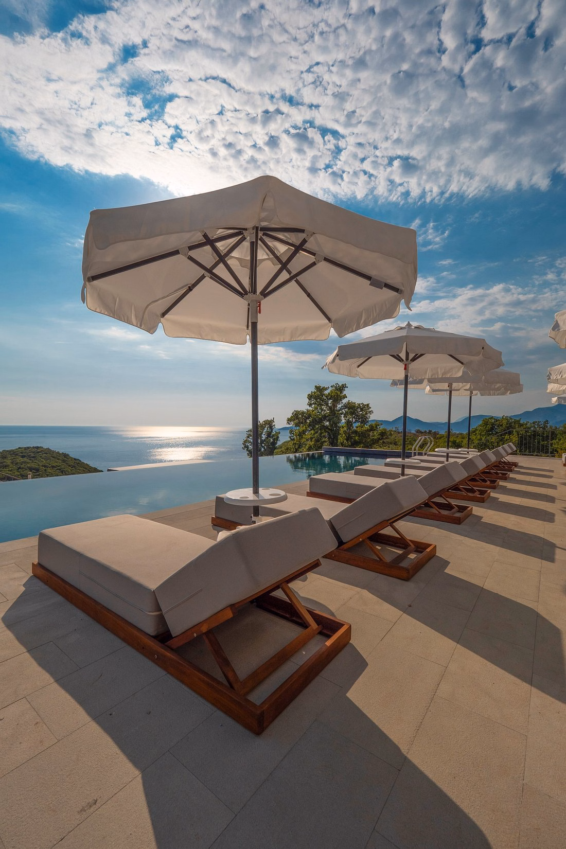 Vivid Blue Serenity Resort Hotel