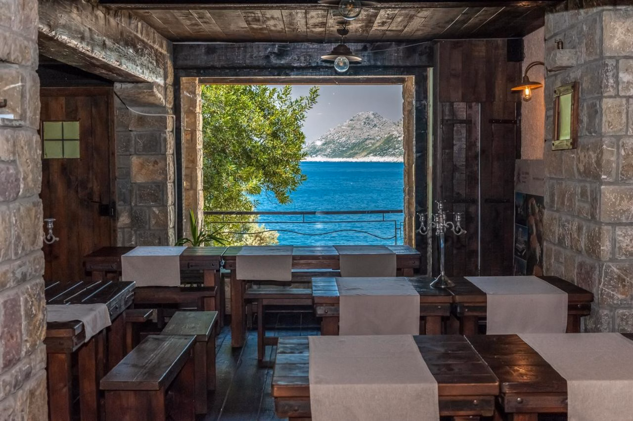 Ruza Vjetrova - Wind Rose Hotel