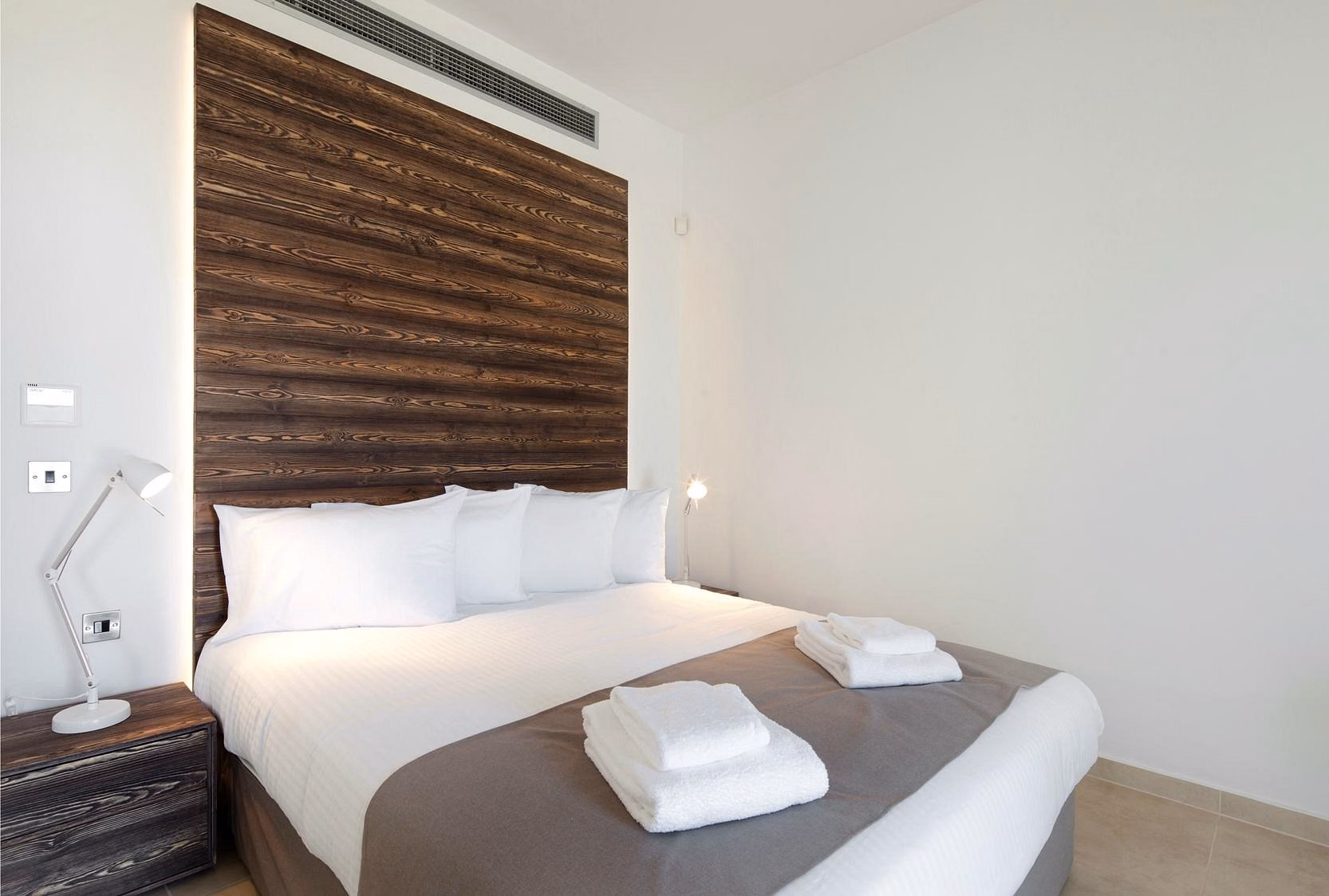 Amphora Hotel & Suites
