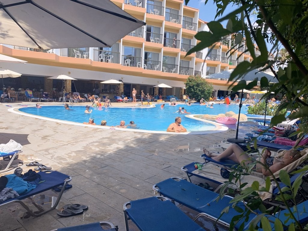 Avlida Hotel