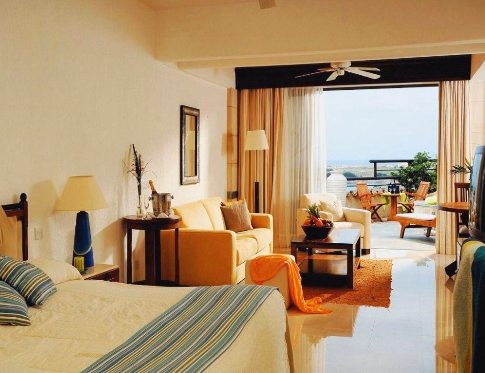 Coral Beach Hotel and Resort