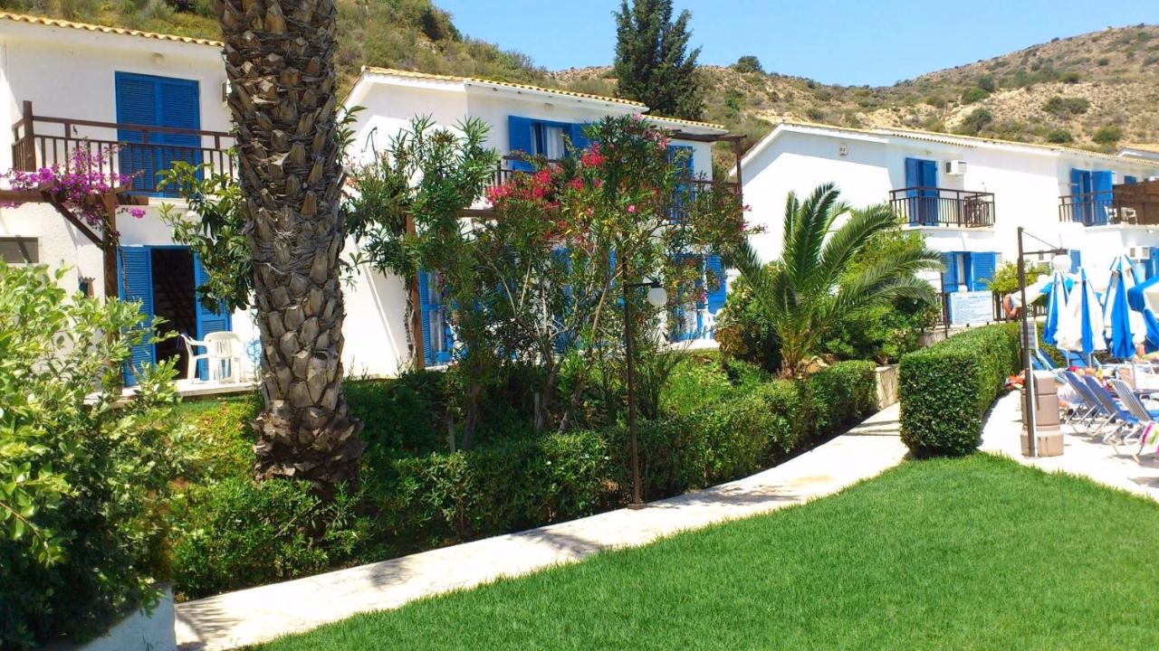 Hylatio Tourist Village