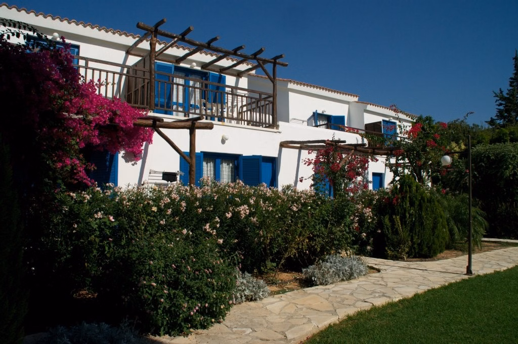 Hylatio Tourist Village