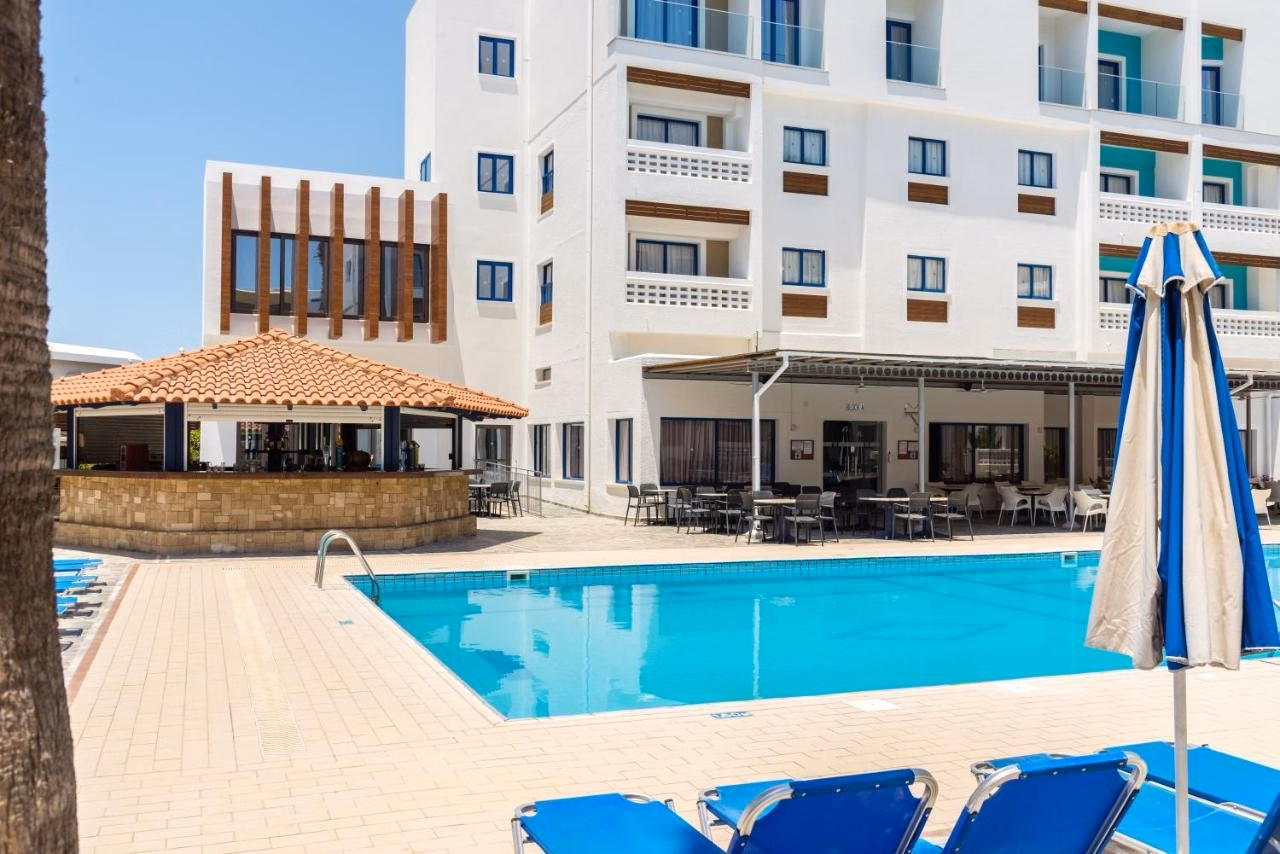 Kefalos Damon Hotel Apartments