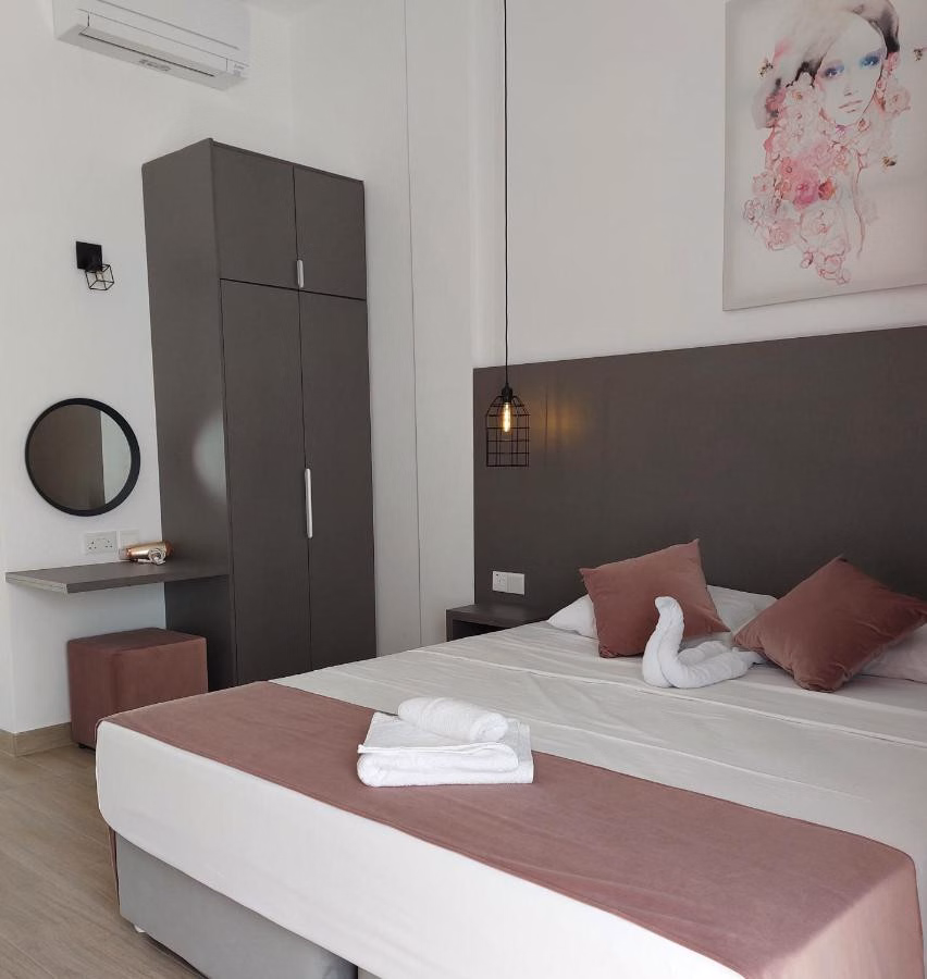 Lantiana Gardens ApartHotel