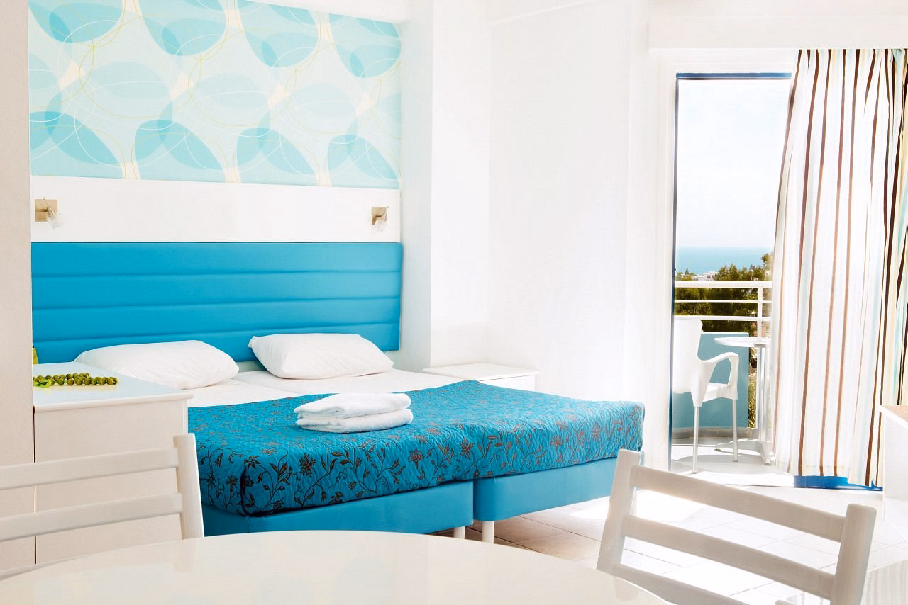 Lantiana Gardens ApartHotel