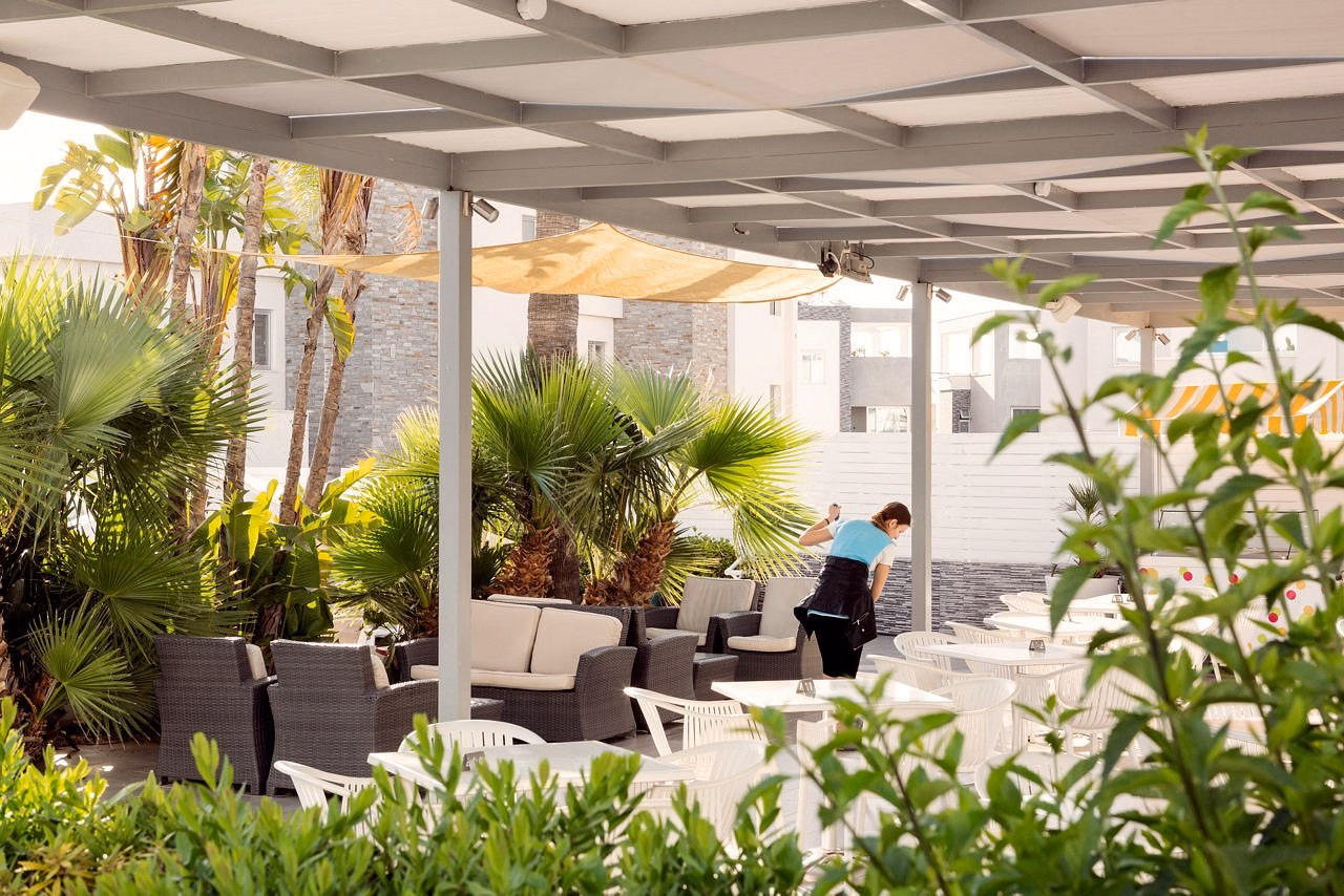 Lantiana Gardens ApartHotel