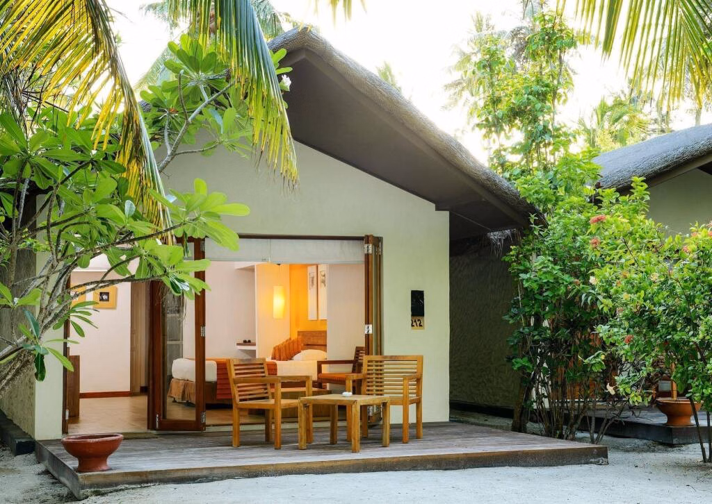 Adaaran Select Huduran Fushi