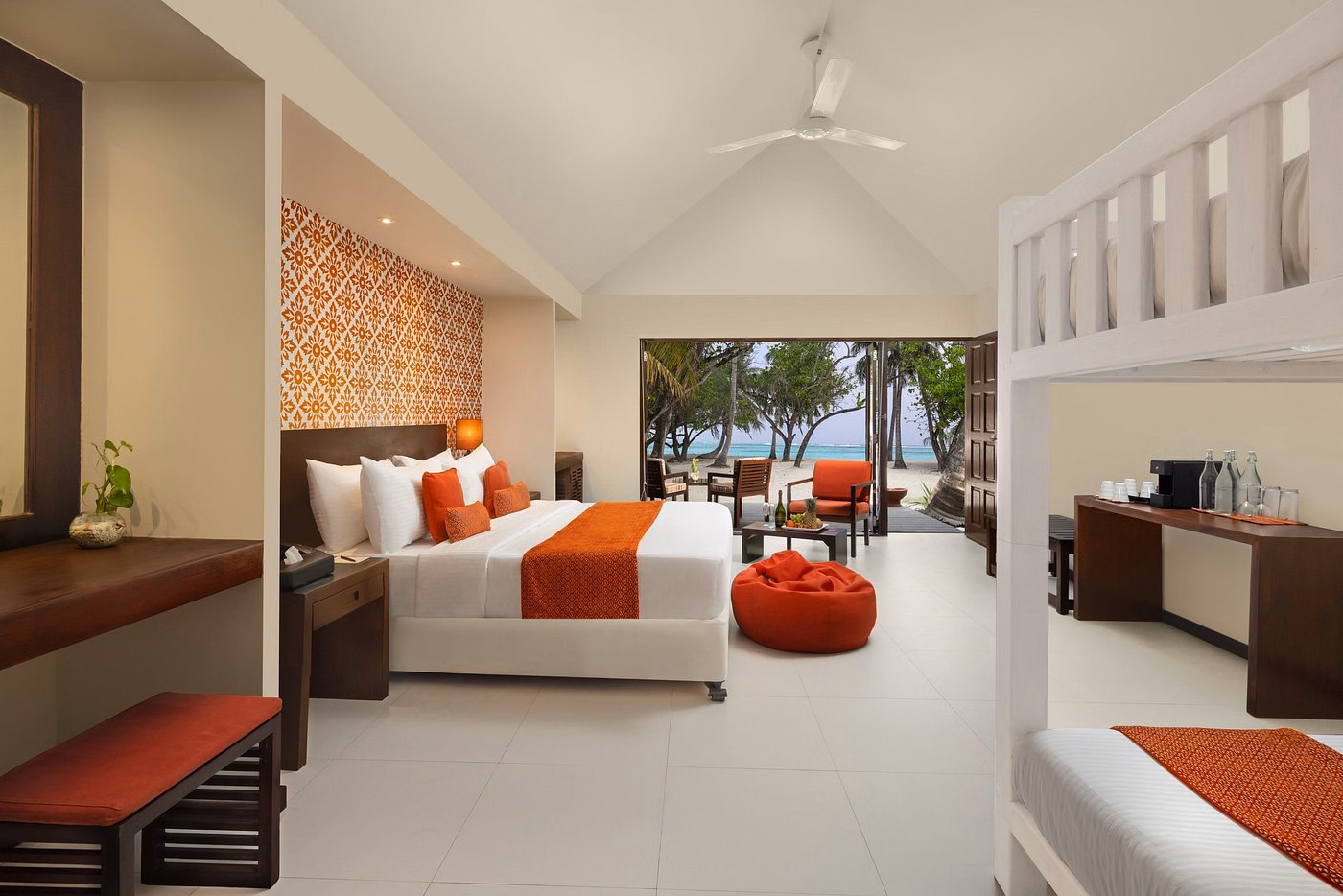 Adaaran Select Huduran Fushi
